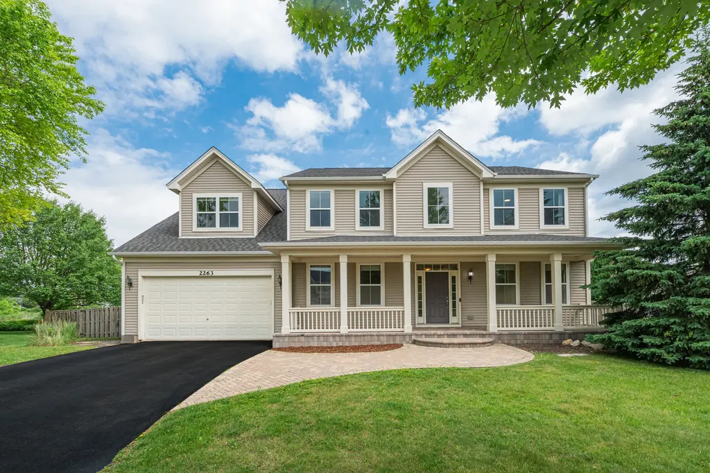 2263 Green Glade Way Wauconda IL 60084