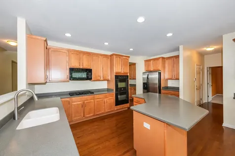 2263 Green Glade Way Wauconda IL 60084