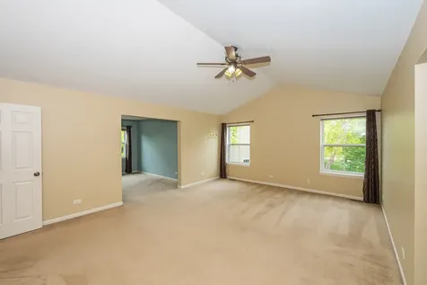 2263 Green Glade Way Wauconda IL 60084