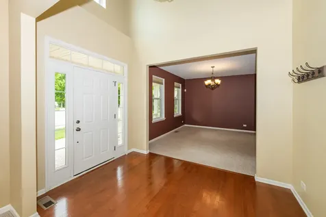 2263 Green Glade Way Wauconda IL 60084