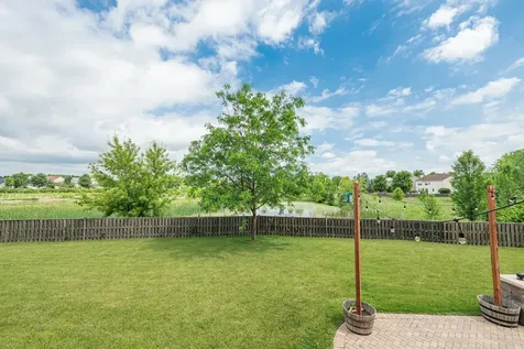 2263 Green Glade Way Wauconda IL 60084
