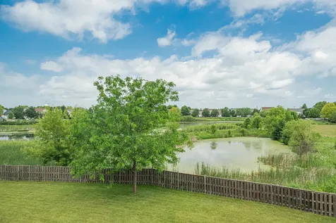 2263 Green Glade Way Wauconda IL 60084