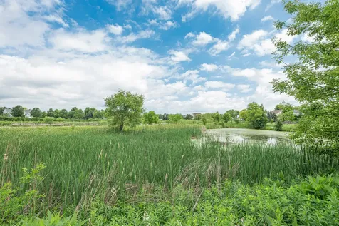 2263 Green Glade Way Wauconda IL 60084