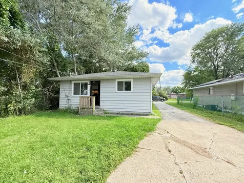 826 Williams Street Calumet City IL 60409