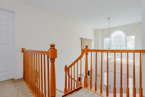 1438 Della Drive Hoffman Estates IL 60169