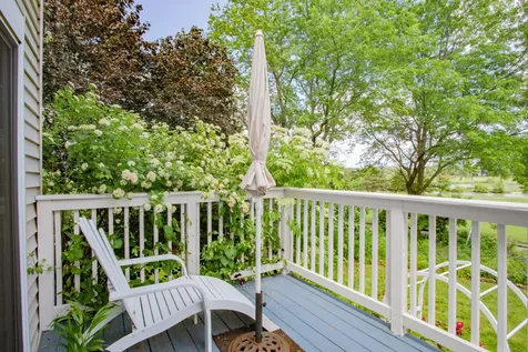 1438 Della Drive Hoffman Estates IL 60169