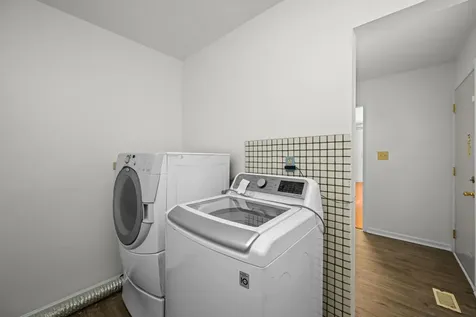 365 Pebble Creek Drive Lake Zurich IL 60047