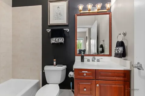 39598 Orchard Bluff Lane Wadsworth IL 60083