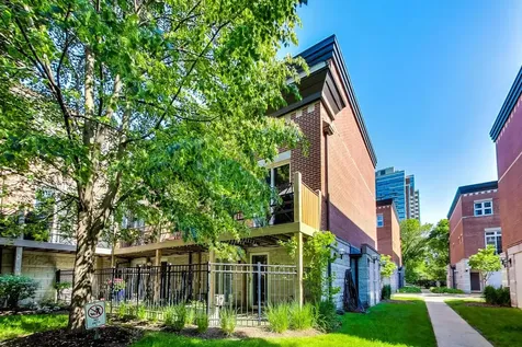 1512 South Prairie Avenue Chicago IL 60605