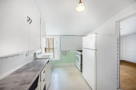 239 Burchell Avenue Highwood IL 60040