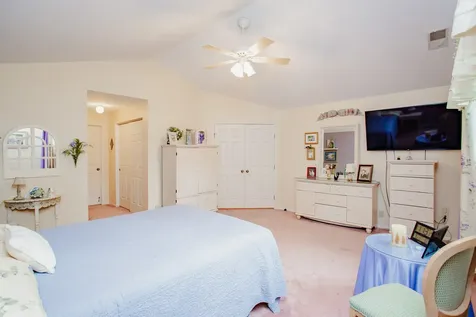 1401 Plum Court Mount Prospect IL 60056