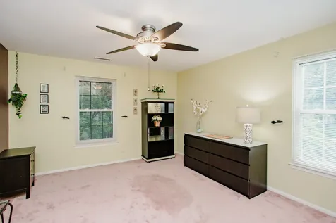 1401 Plum Court Mount Prospect IL 60056
