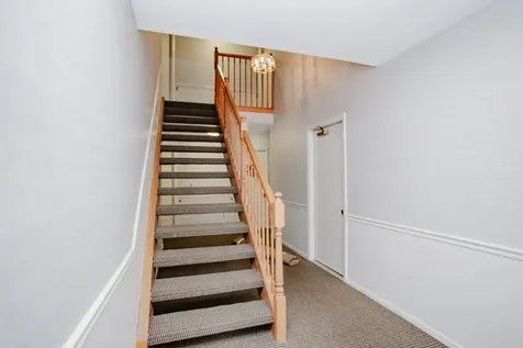1401 Plum Court Mount Prospect IL 60056