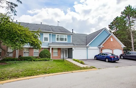 1401 Plum Court Mount Prospect IL 60056