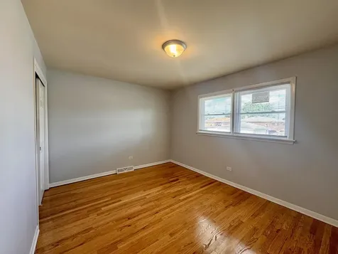 519 Paxton Avenue Calumet City IL 60409