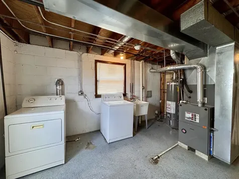 519 Paxton Avenue Calumet City IL 60409