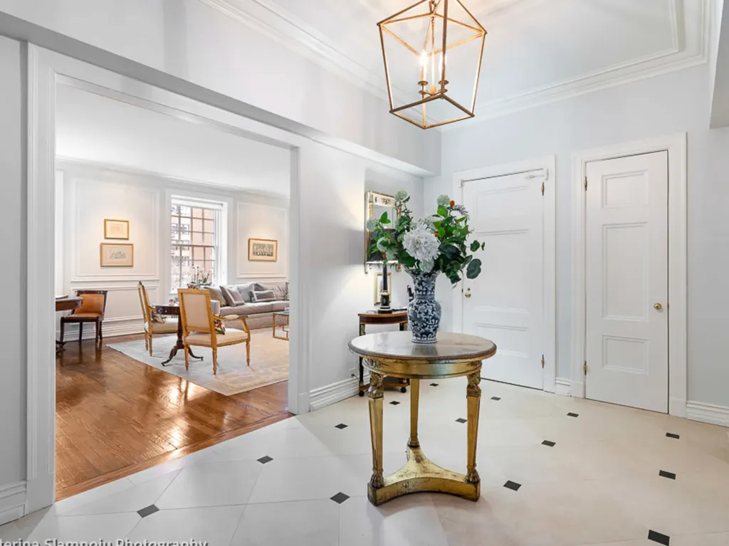 232 East Walton Place Chicago IL 60611
