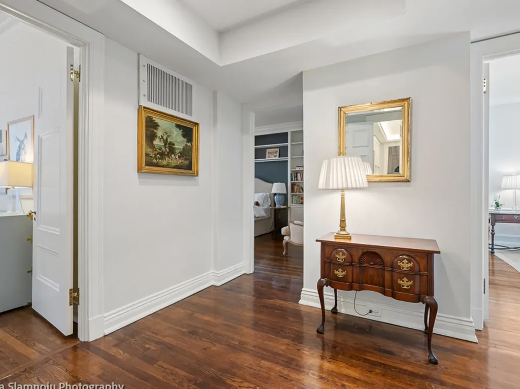 232 East Walton Place Chicago IL 60611