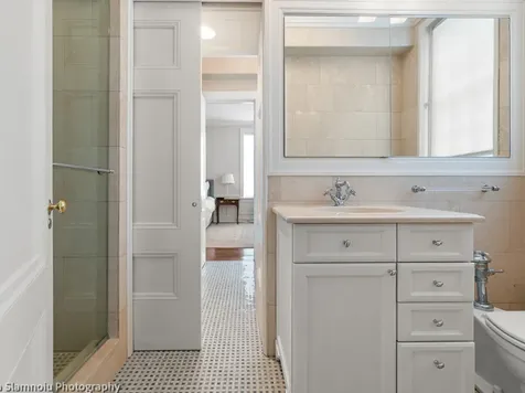 232 East Walton Place Chicago IL 60611
