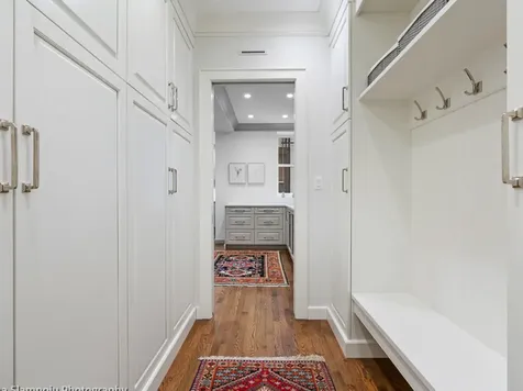 232 East Walton Place Chicago IL 60611