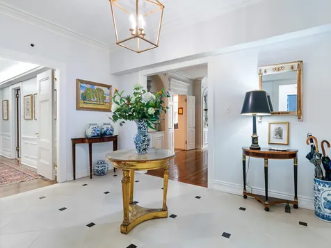 232 East Walton Place Chicago IL 60611
