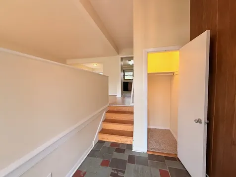 1428 East Lyn Court Homewood IL 60430