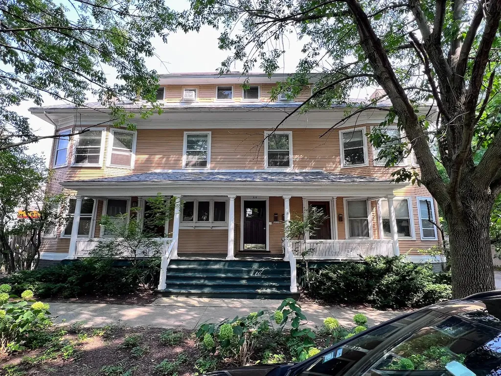 517 Hamilton Street Evanston IL 60202