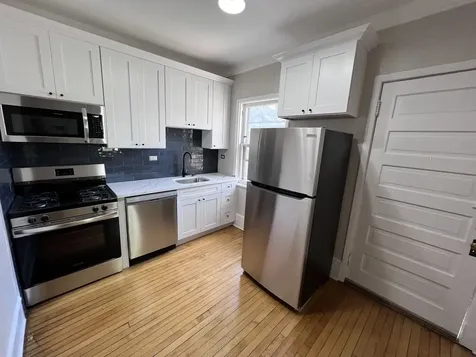 517 Hamilton Street Evanston IL 60202