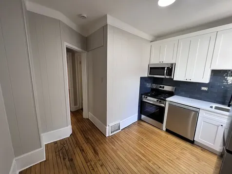 517 Hamilton Street Evanston IL 60202