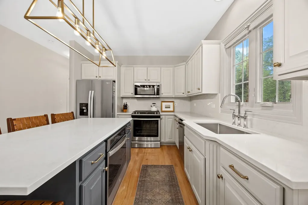 3531 Sweet Maggie Lane Naperville IL 60564
