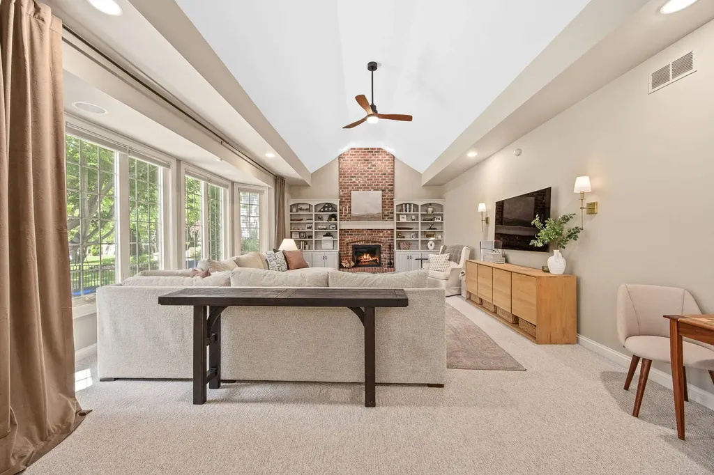 3531 Sweet Maggie Lane Naperville IL 60564