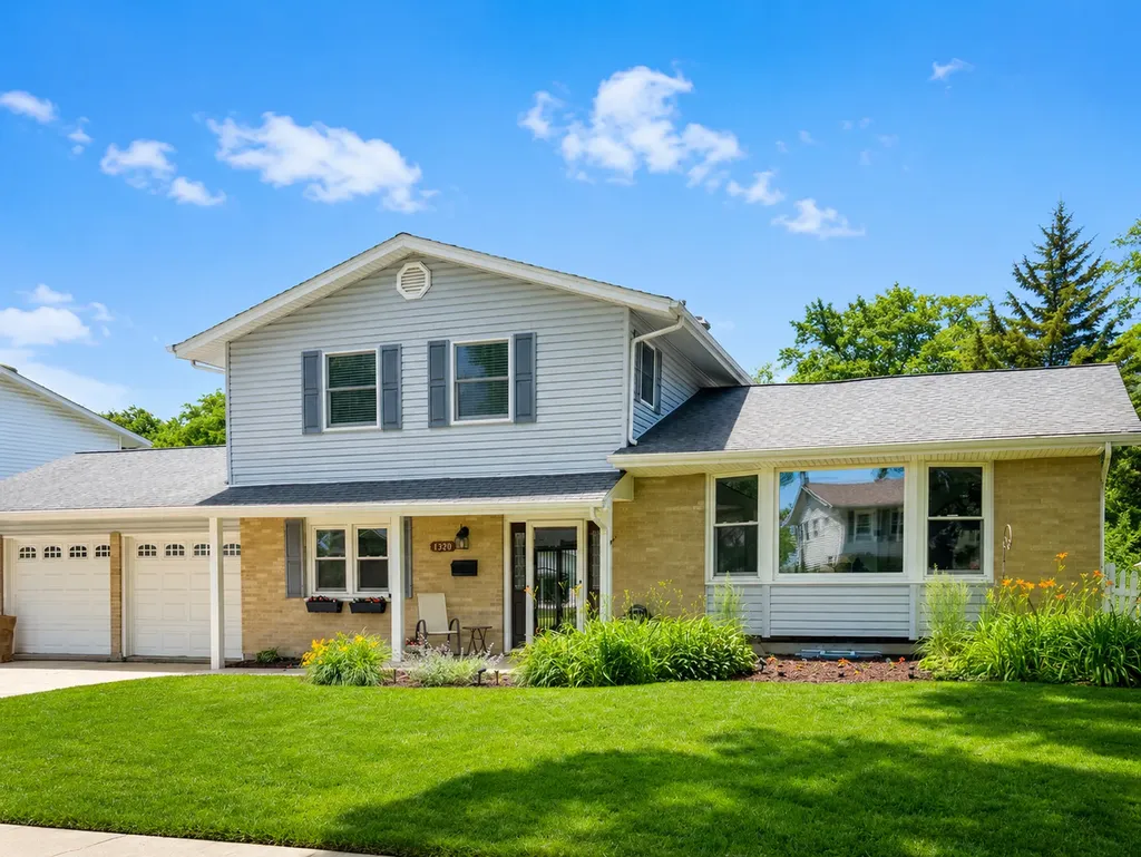 1320 East Sanborn Drive Palatine IL 60074