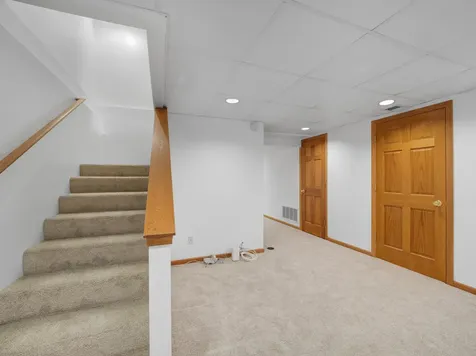 1320 East Sanborn Drive Palatine IL 60074