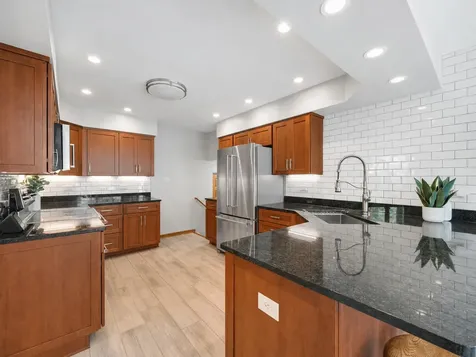 1320 East Sanborn Drive Palatine IL 60074