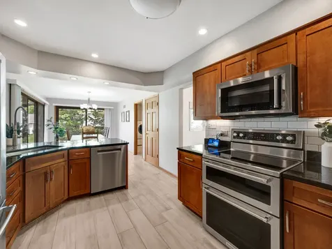 1320 East Sanborn Drive Palatine IL 60074