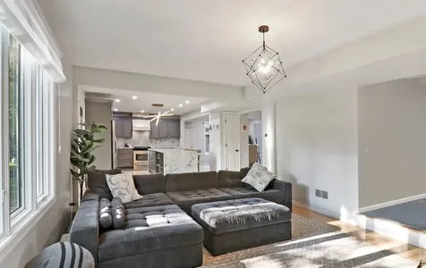 196 Rosedale Court Bloomingdale IL 60108