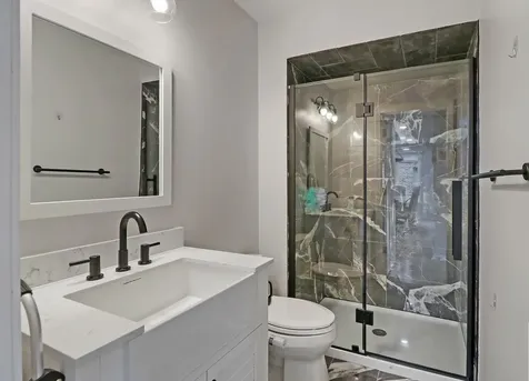 196 Rosedale Court Bloomingdale IL 60108
