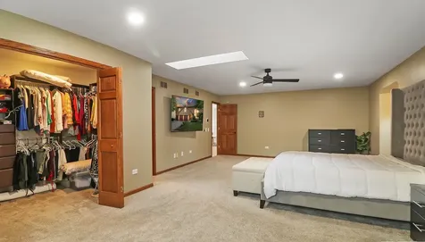 196 Rosedale Court Bloomingdale IL 60108