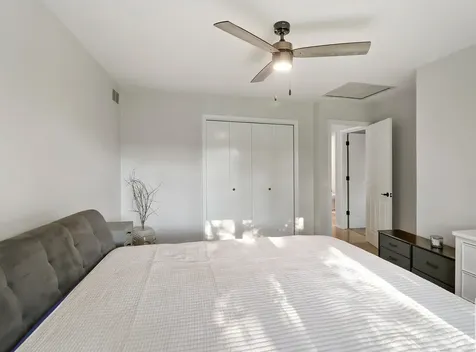 196 Rosedale Court Bloomingdale IL 60108