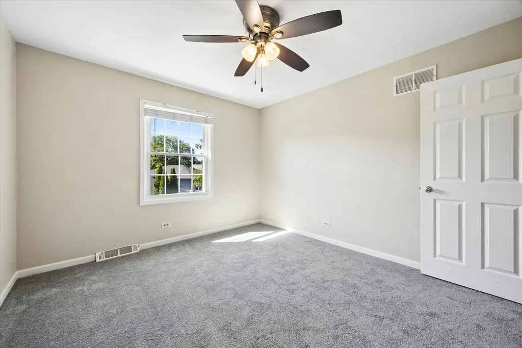 1222 Windemere Avenue Naperville IL 60564