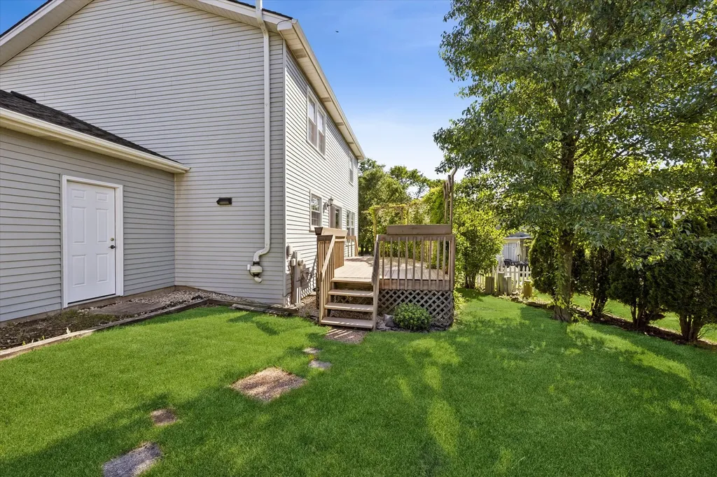 1222 Windemere Avenue Naperville IL 60564