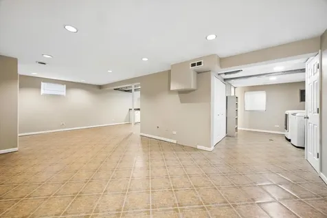1222 Windemere Avenue Naperville IL 60564
