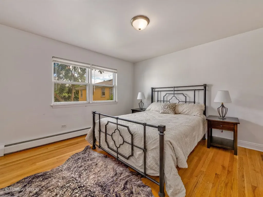 8544 West Rascher Avenue Chicago IL 60656