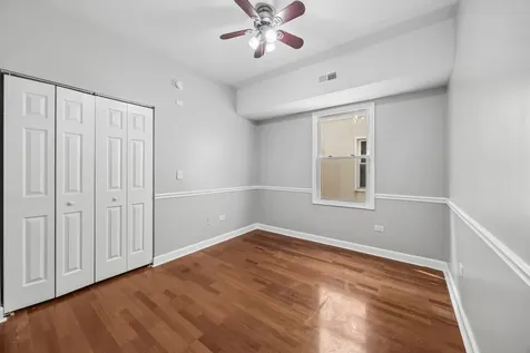 6531 South Woodlawn Avenue Chicago IL 60637
