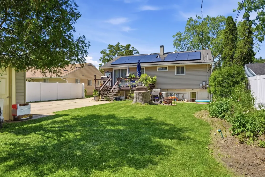 433 Norton Avenue Glendale Heights IL 60139