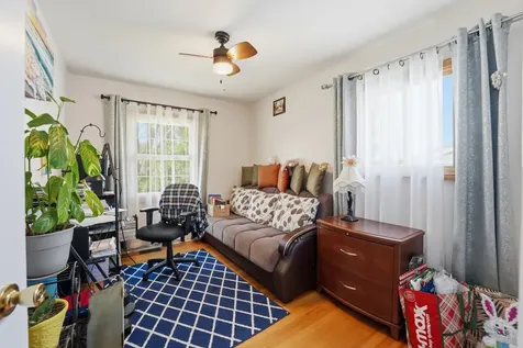 433 Norton Avenue Glendale Heights IL 60139