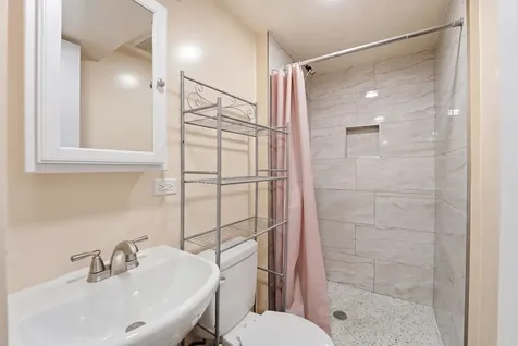 433 Norton Avenue Glendale Heights IL 60139