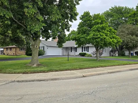 896 South Main Avenue Kankakee IL 60901