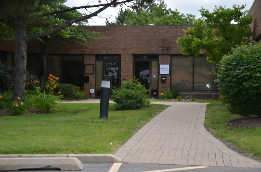 4255 Westbrook Drive Aurora IL 60504