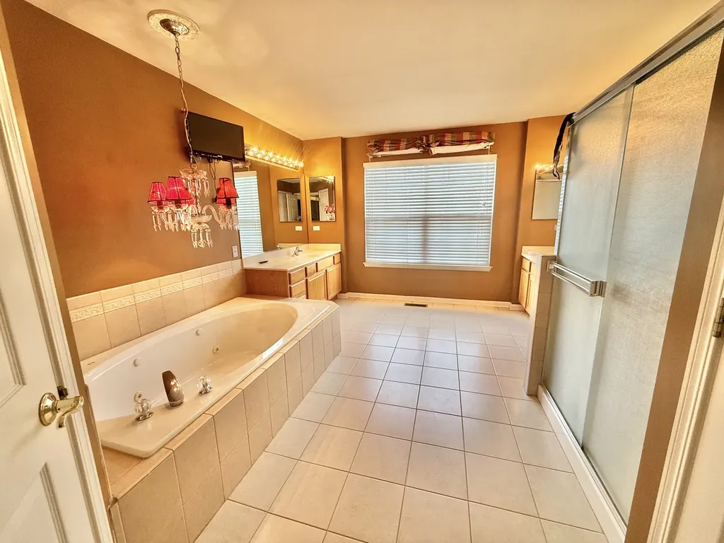 24142 Mill Creek Lane Plainfield IL 60586